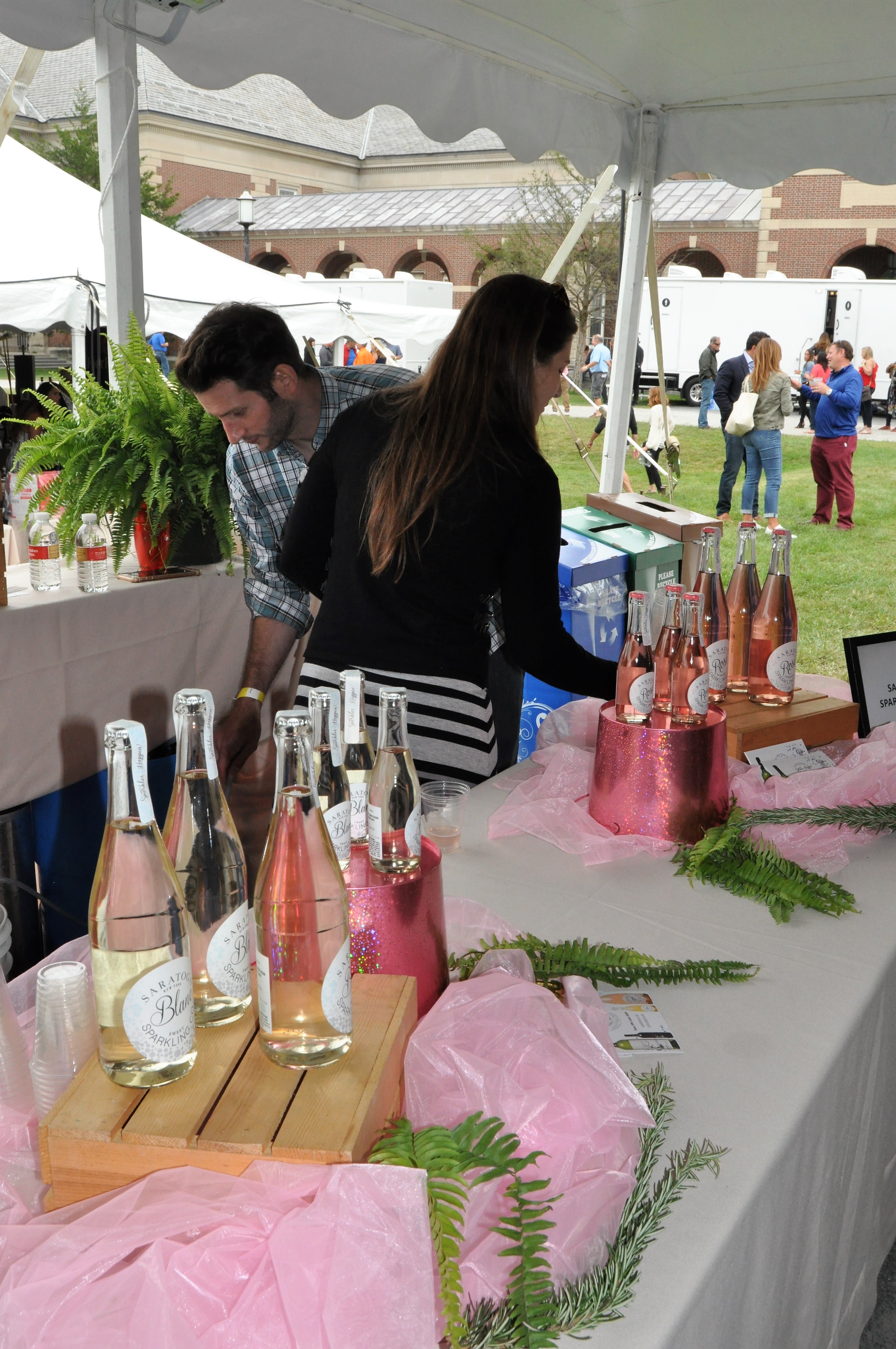 Saratoga Sparkling vendor