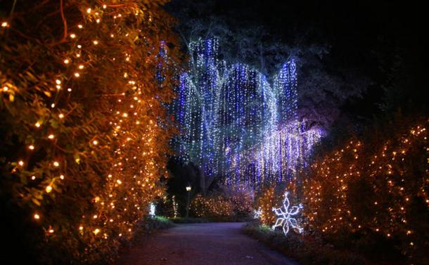 2022 Christmas Day Restaurants Mobile Al Holiday Events In Mobile, Al | Come Celebrate With Us