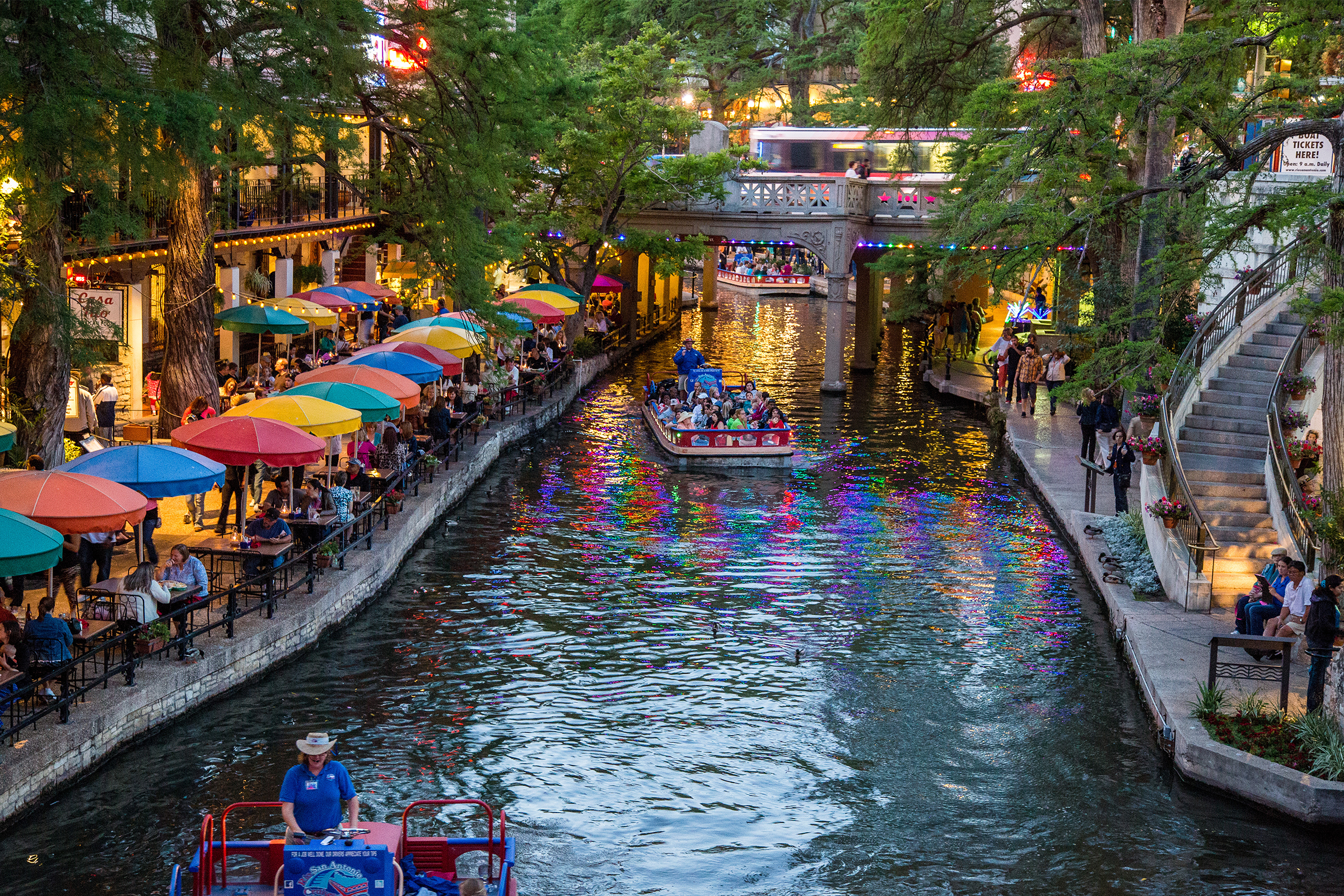 Discover the Magic of the San Antonio River Walk