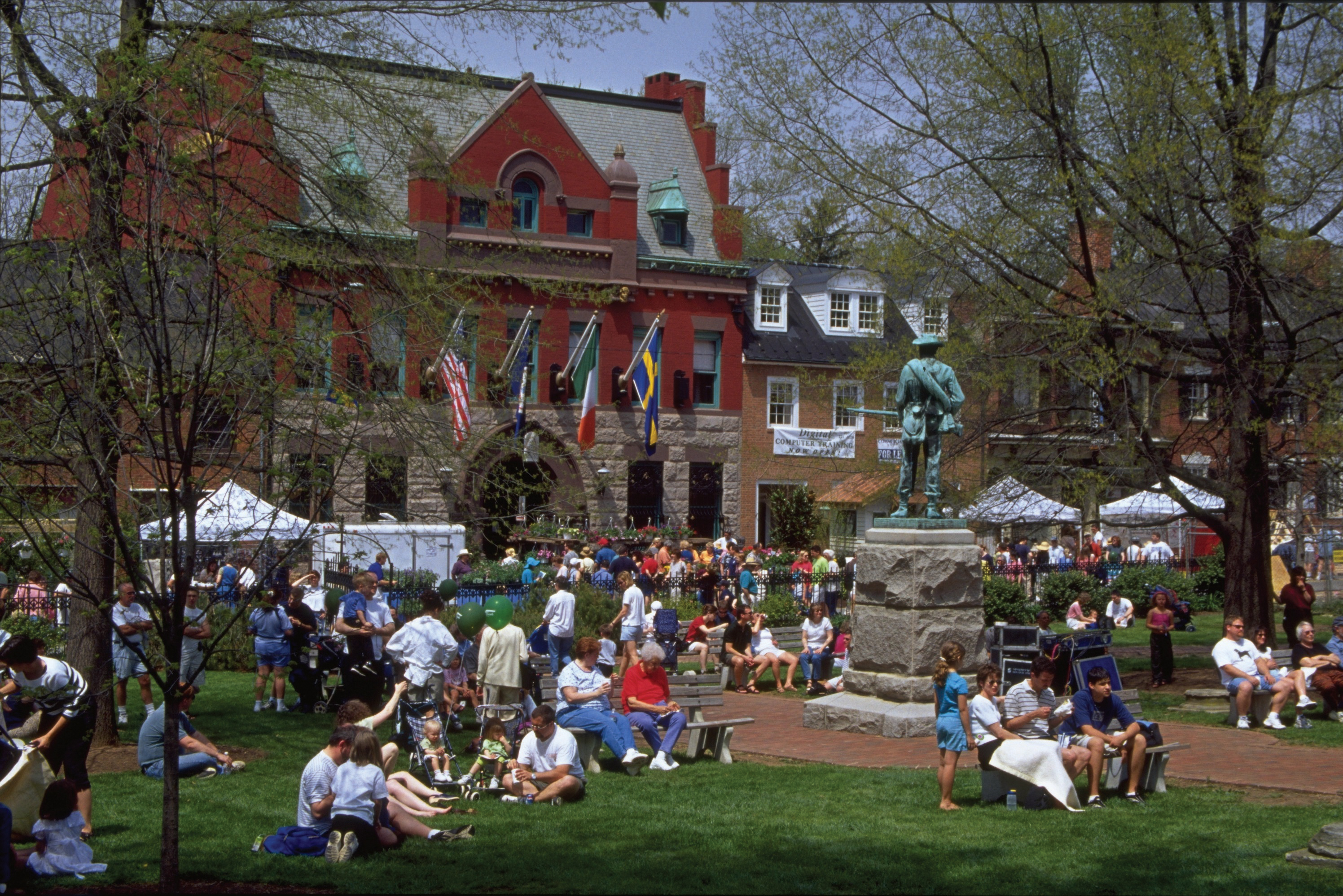 Leesburg Flower And Garden Festival 2018 Hours