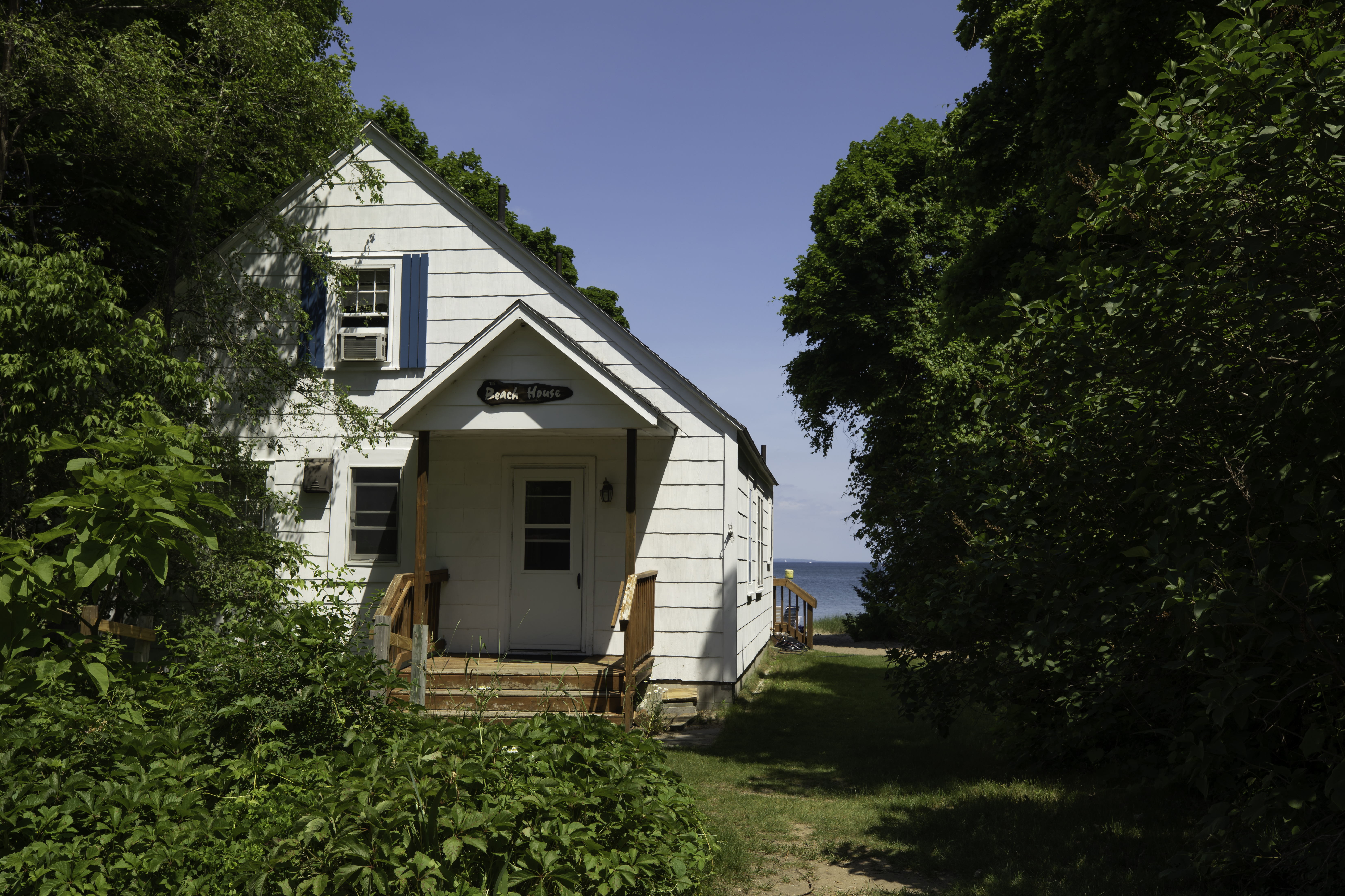 Island View Cottages