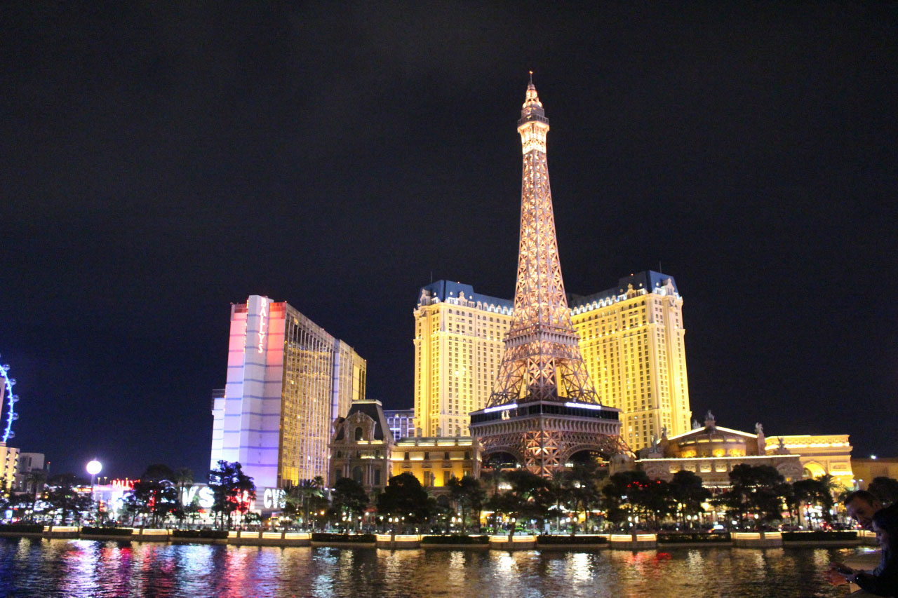 [4K] On top of Eiffel Tower - Las Vegas at Night 