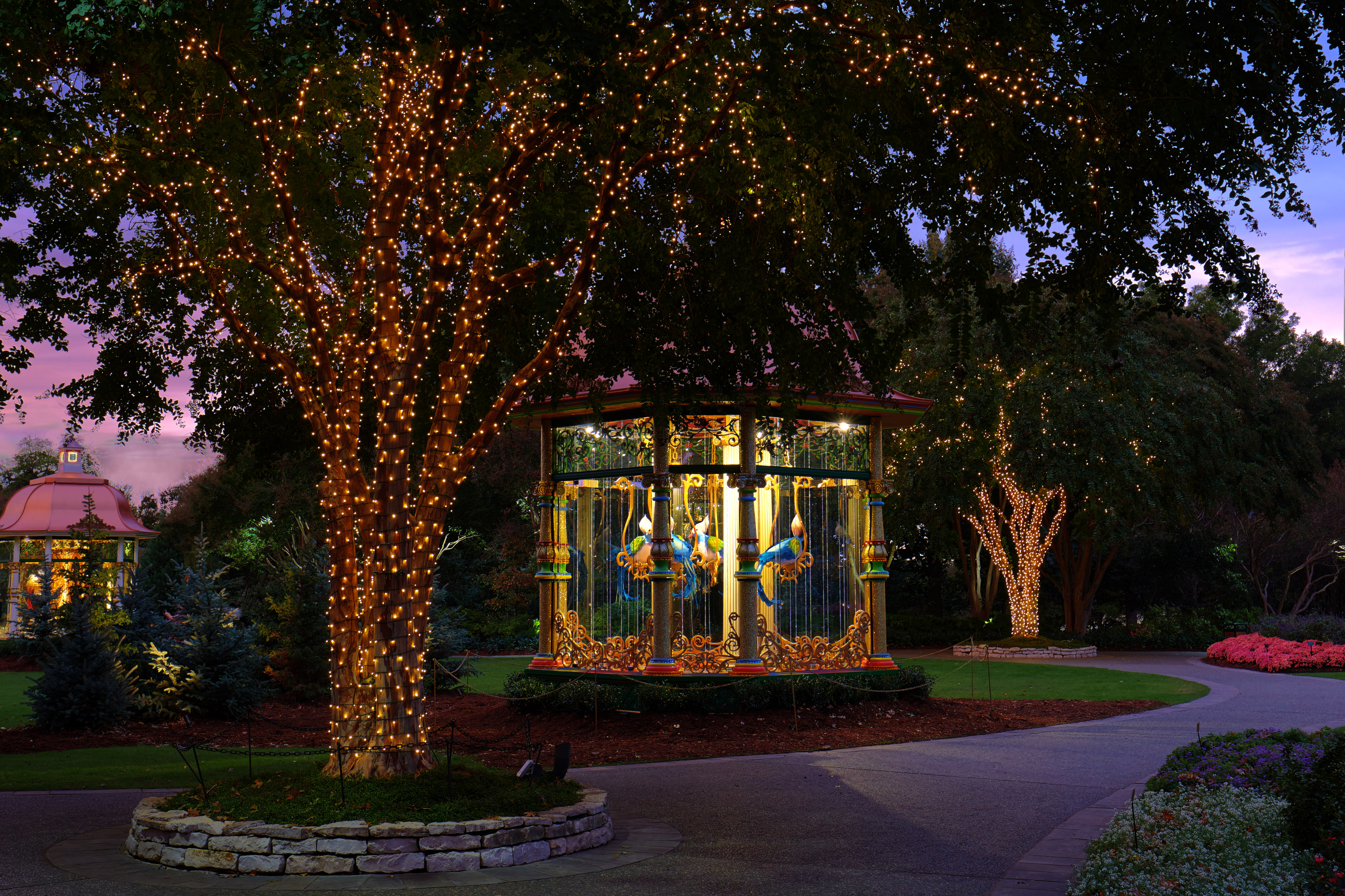 Top Holiday Celebrations \u0026 Christmas Destinations in Texas, image size:4207x2804
