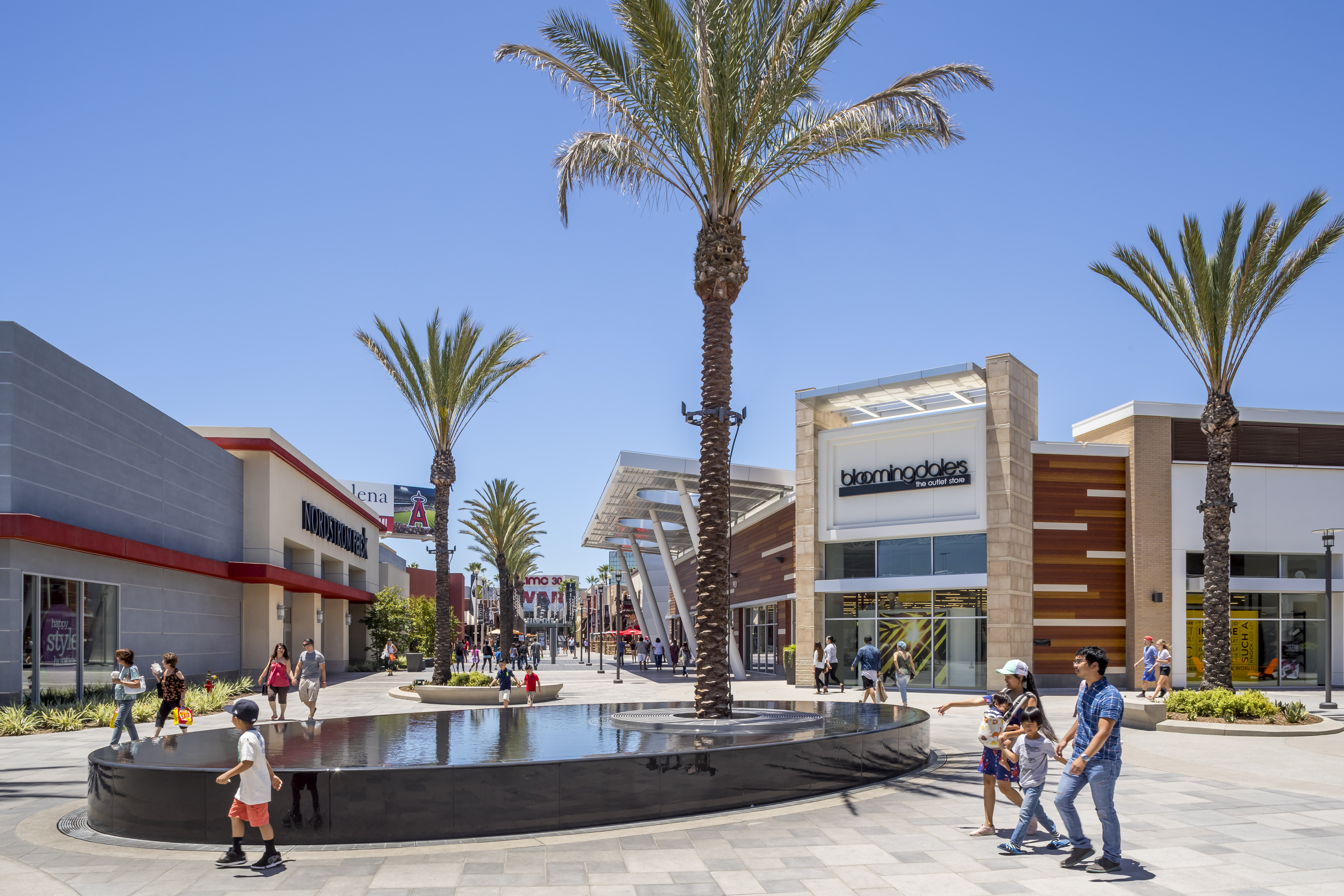 outlet mall las vegas