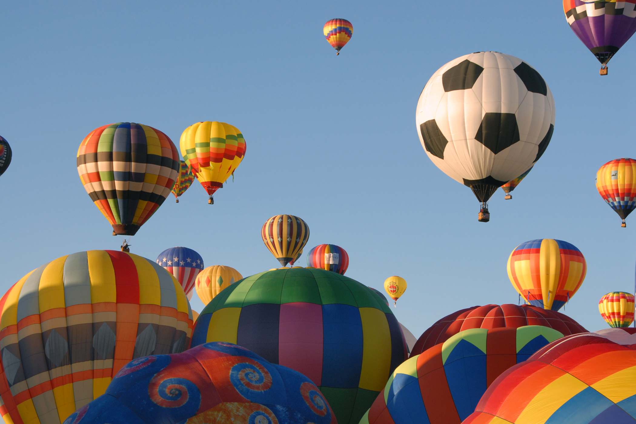 Balloon Fiestas - New Mexico Tourism - Hot Air Balloon Festivals - New  Mexico Tourism - Travel & Vacation Guide