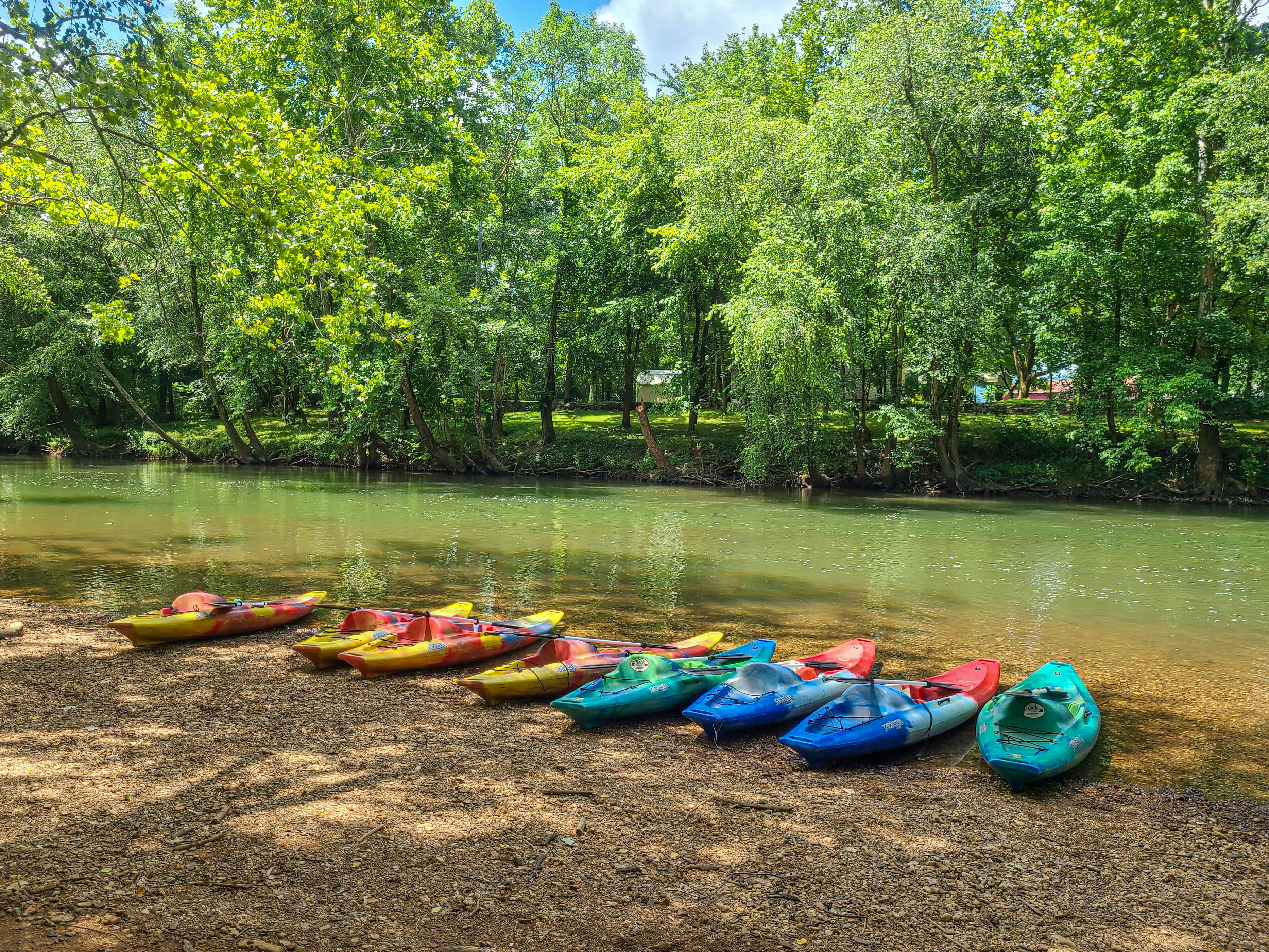 Water Sports In Huntsville Alabama Kayaking Paddle Boarding Canoeing
