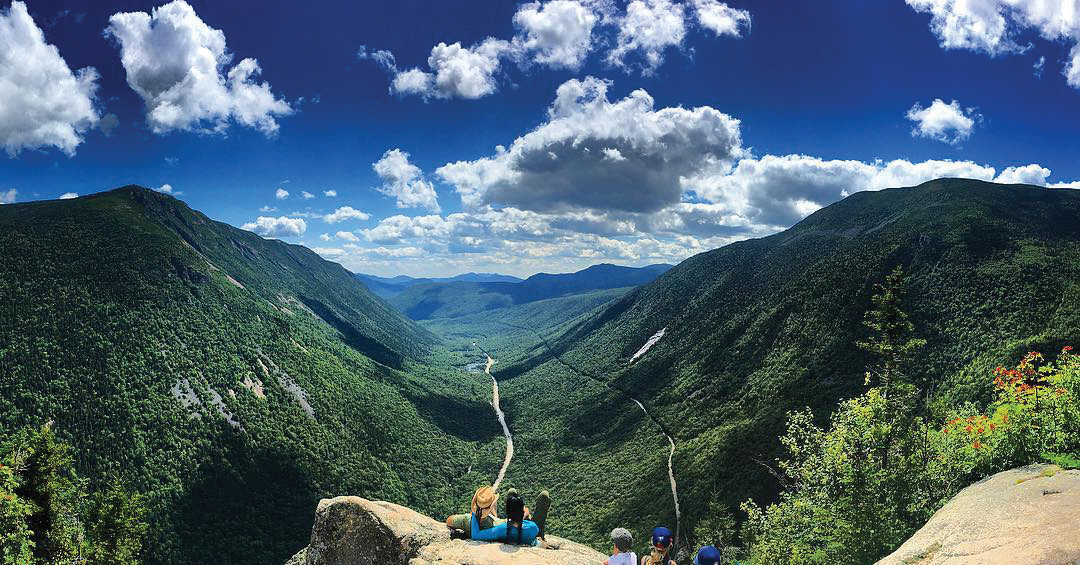 New Hampshire's White Mountains : State Parks in the White Mountains