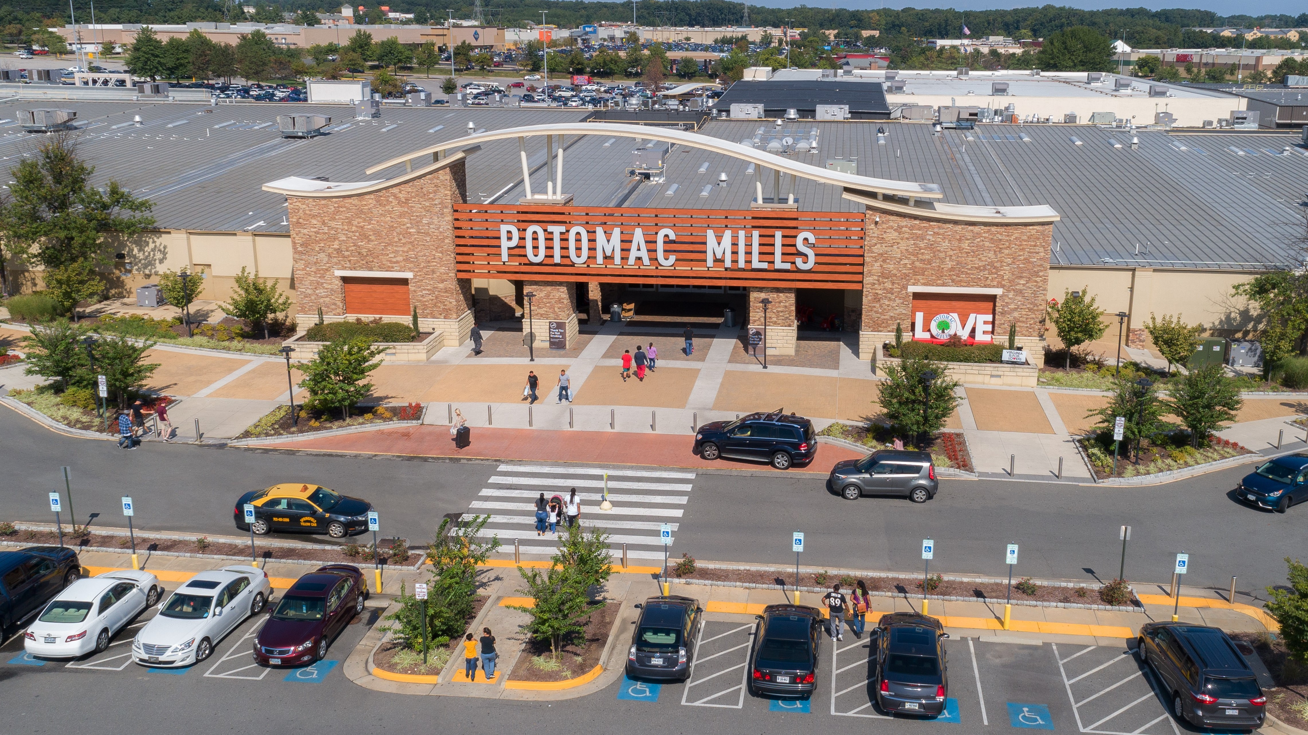 potomac mills sign