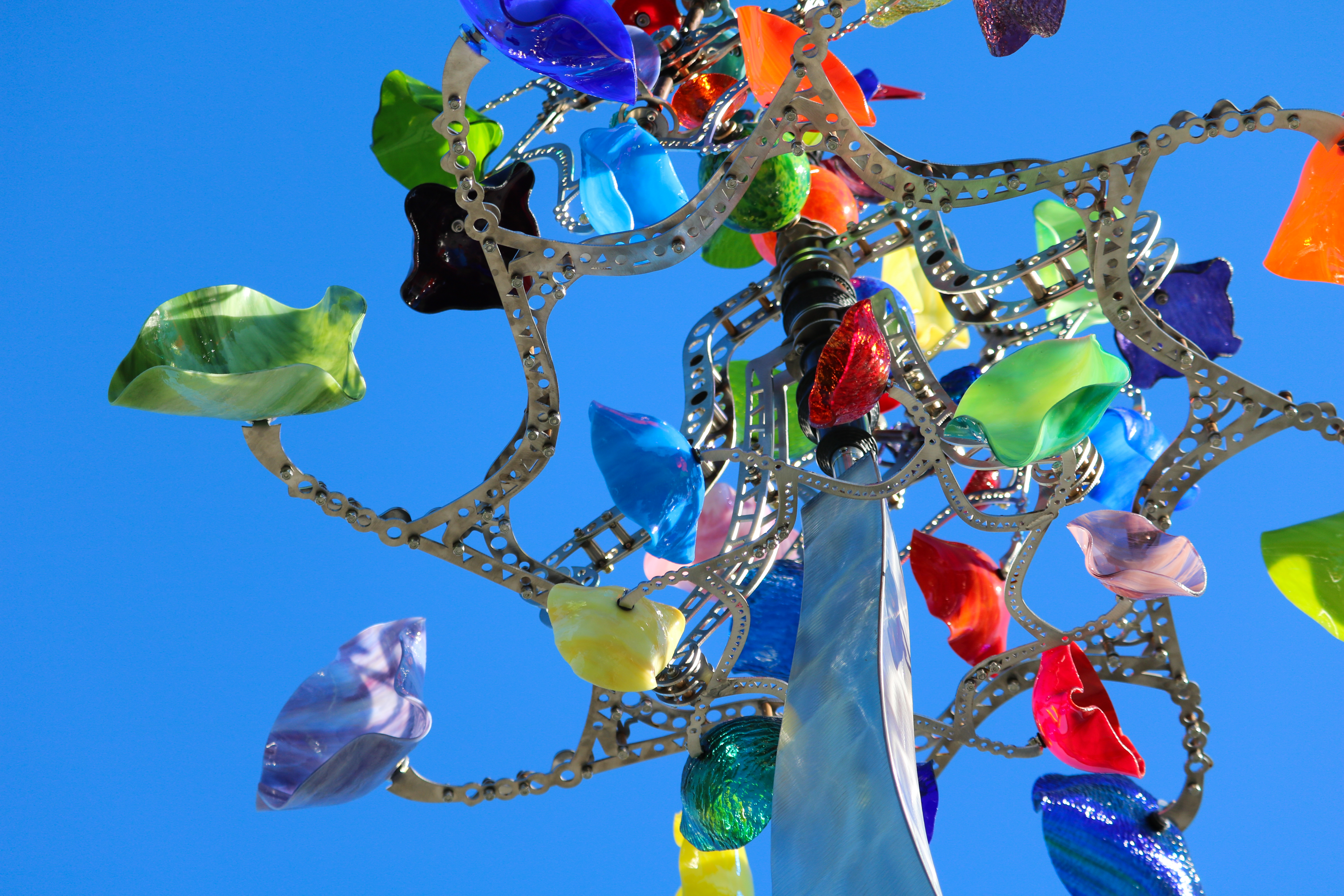 クリスタル　オブジェ　アート Lincoln Road Unveils Sculpture Park with 