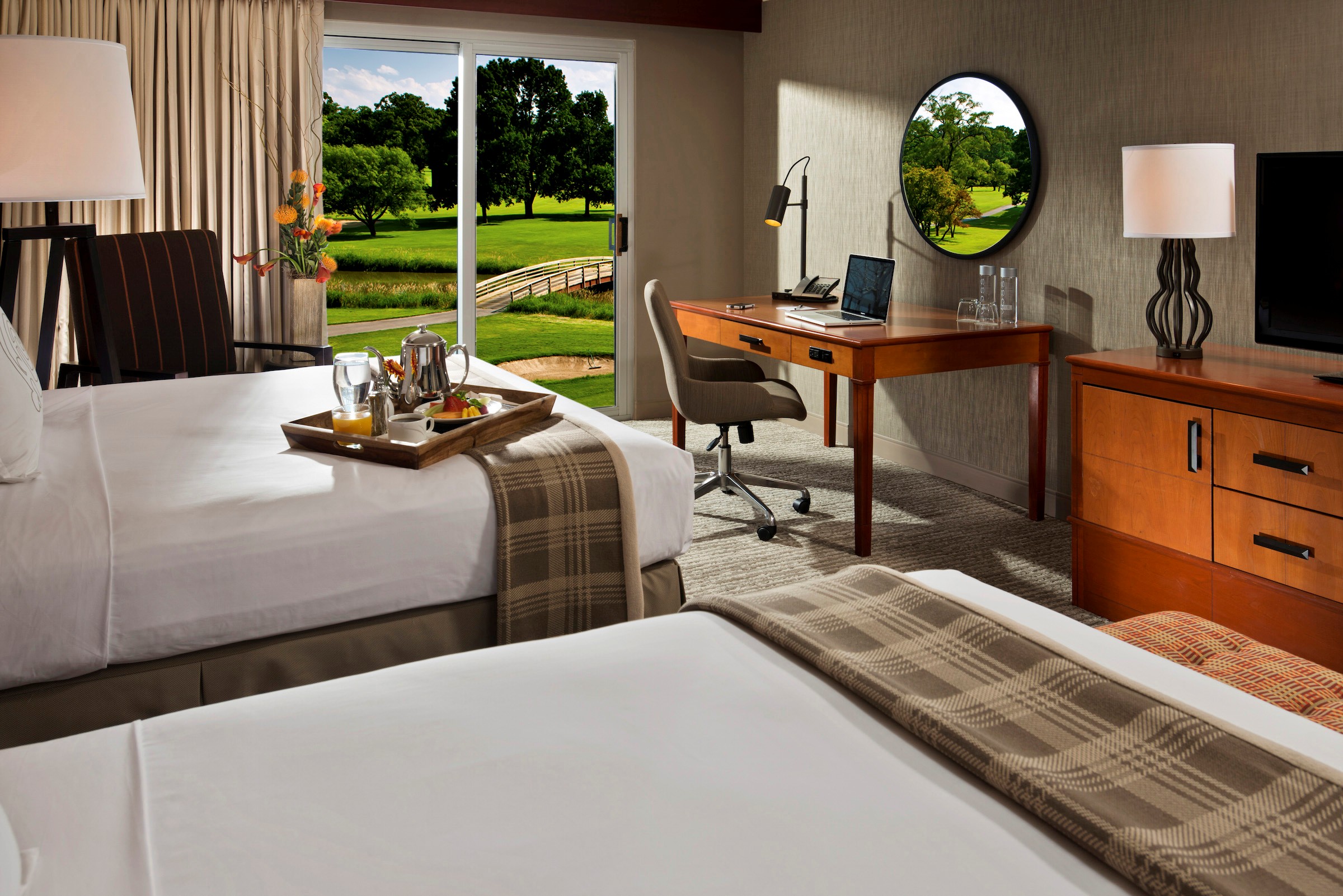 Chicago Resorts | Your Next Getaway Starts Here