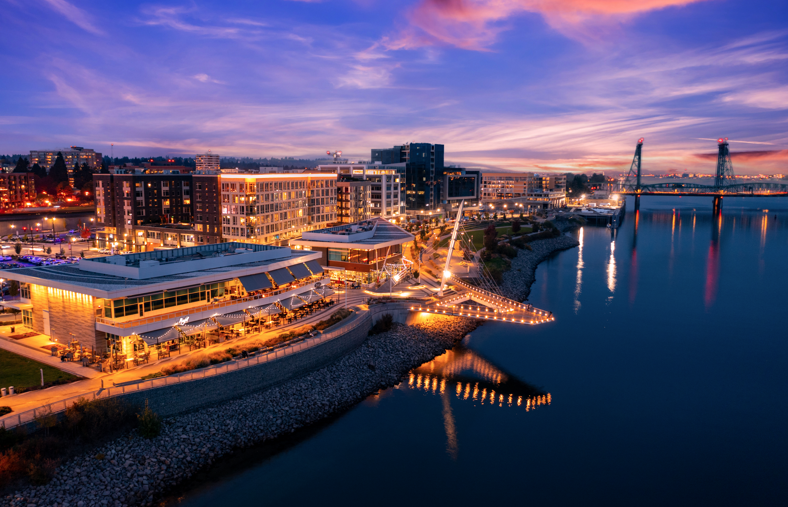 Best way to explore the Waterfront - Free Waterfront Walking Tours