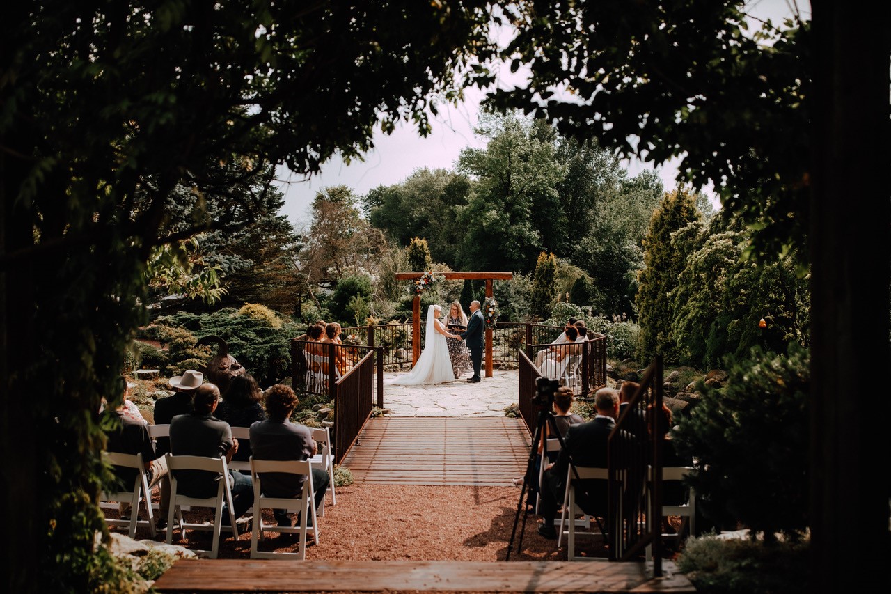 Book Your Wedding at The Grain Loft