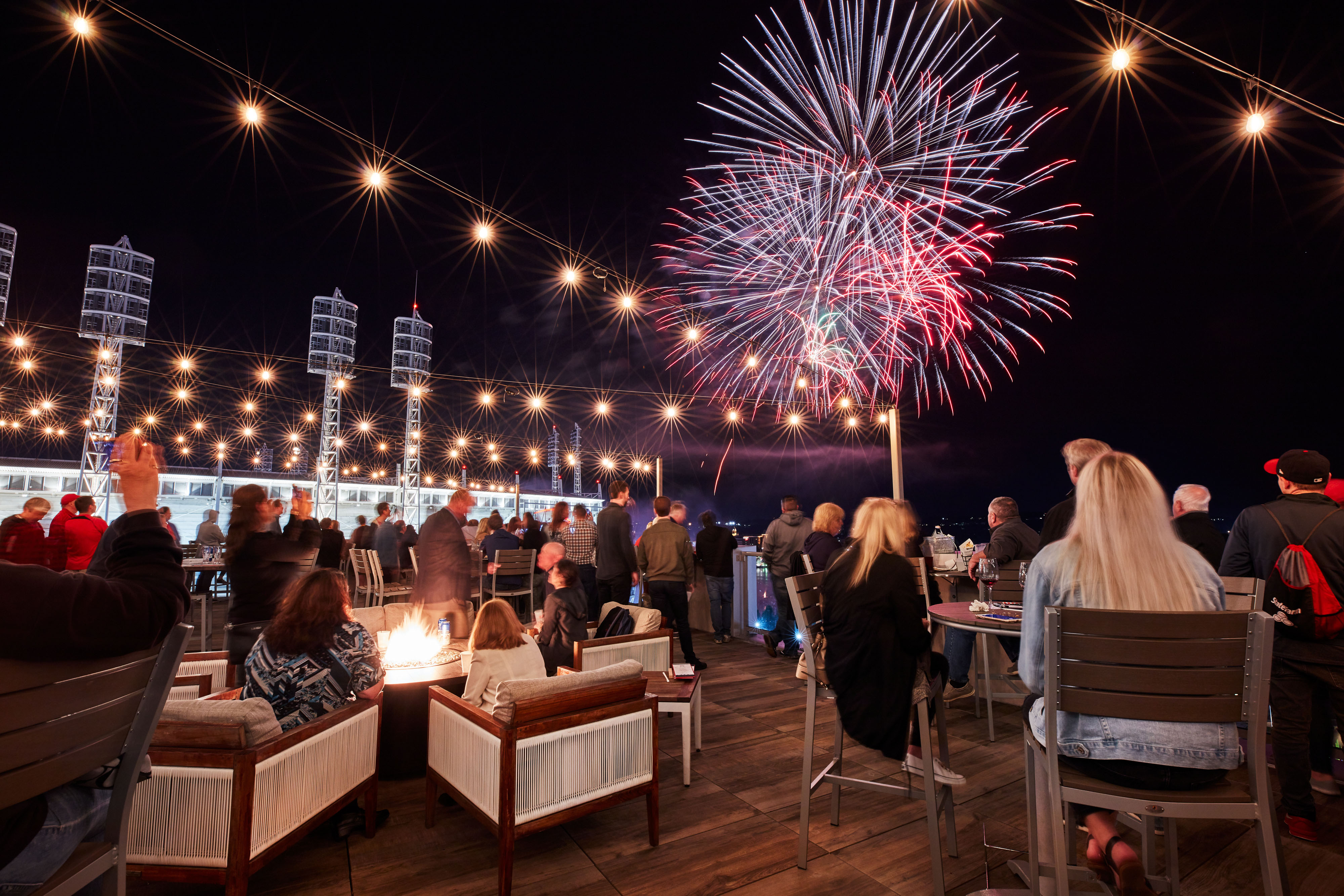 Reds ballpark offers new views, bars for brews