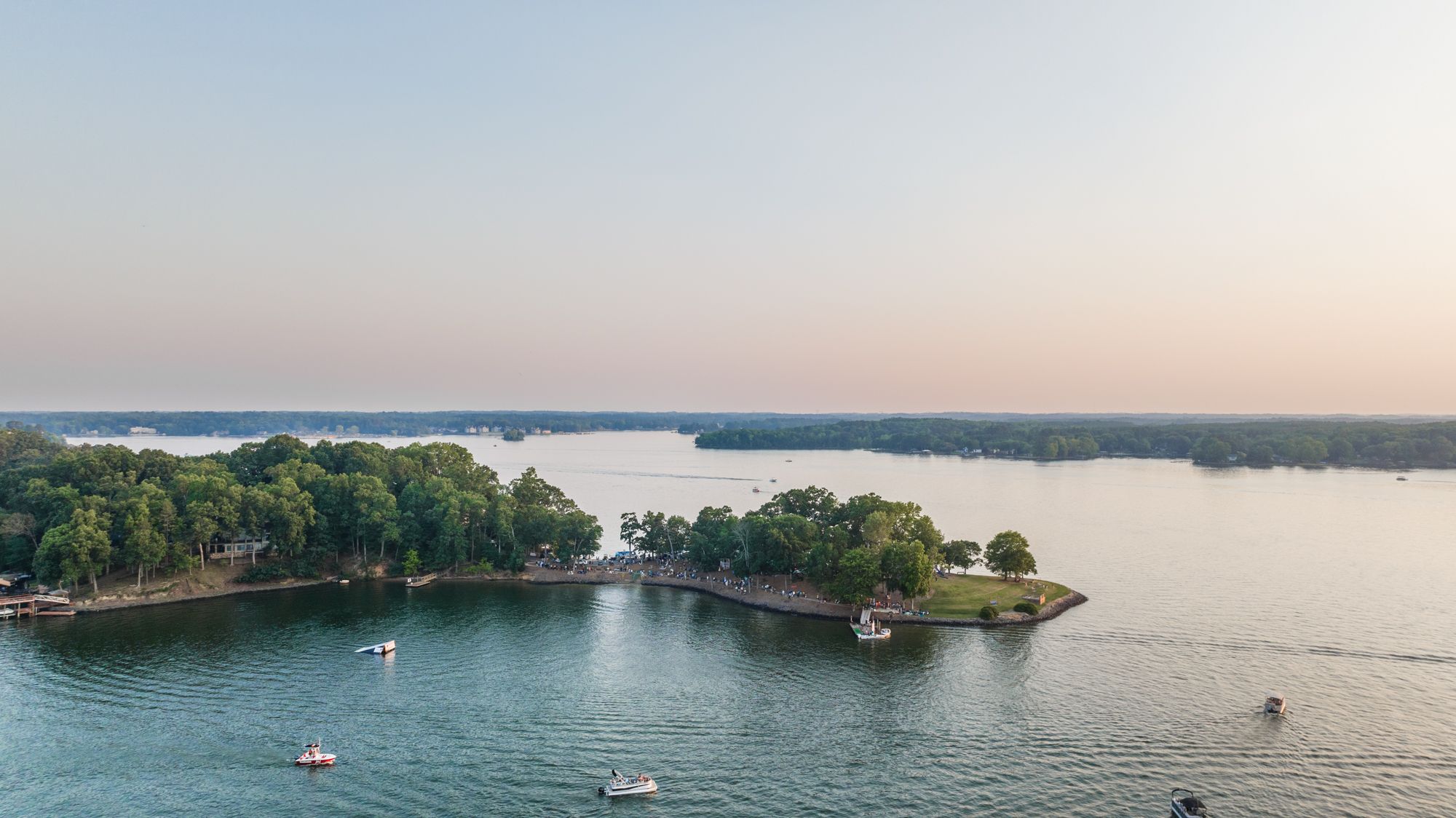 How to spend a day on Lake Wylie, South Carolina