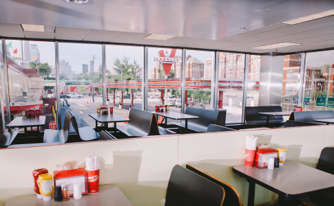 The Varsity- Atlanta's Favorite Hotdogs and Hamburgers
