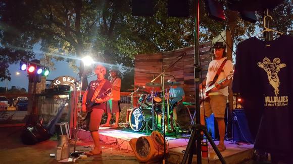 Live Music: The Chillbillies