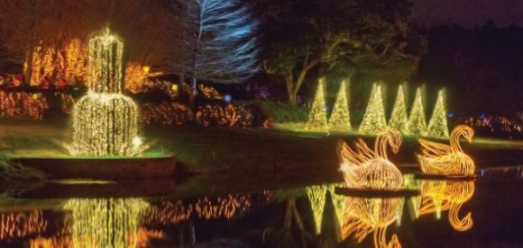 Magic Christmas in Lights Preview at Bellingrath Gardens and Home