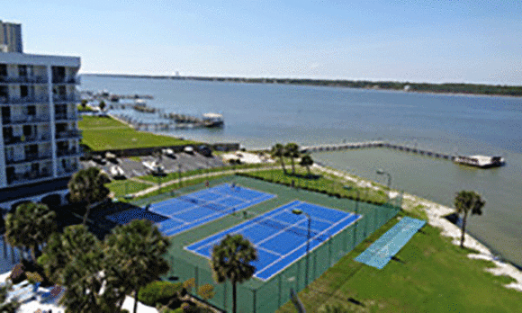 Gulf Shores Surf & Racquet 702C