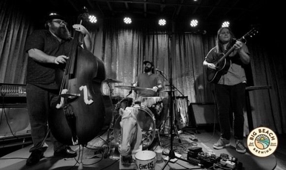 Live Music: Royal Horses