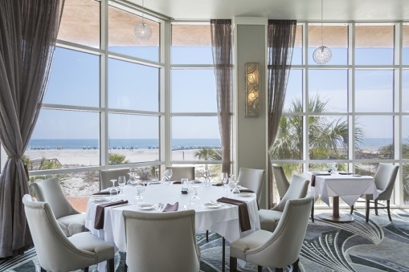 Valentine's Day Dinner at Voyagers