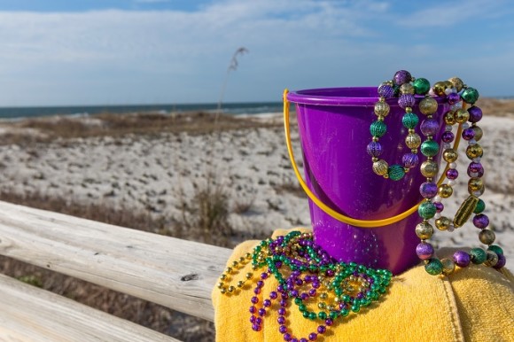 Art al Fresco "Mardi Gras Bead Mosaic or Wreath" at Tacky Jacks Gulf Shores