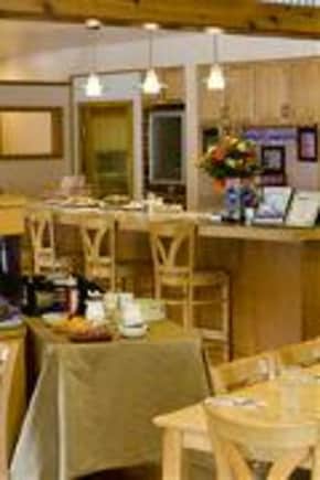 Big Wave Cafe