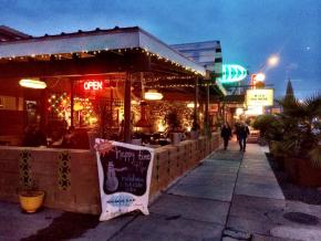 Snack Bar