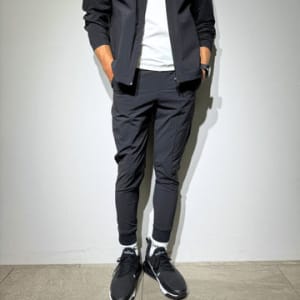 CODURA(R) NYLON 4WAY STRETCH ウインドブレーカー MATTE BLACK (UNISEX)