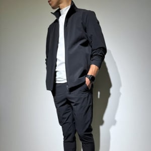 CODURA(R) NYLON 4WAY STRETCH ウインドブレーカー MATTE BLACK (UNISEX)