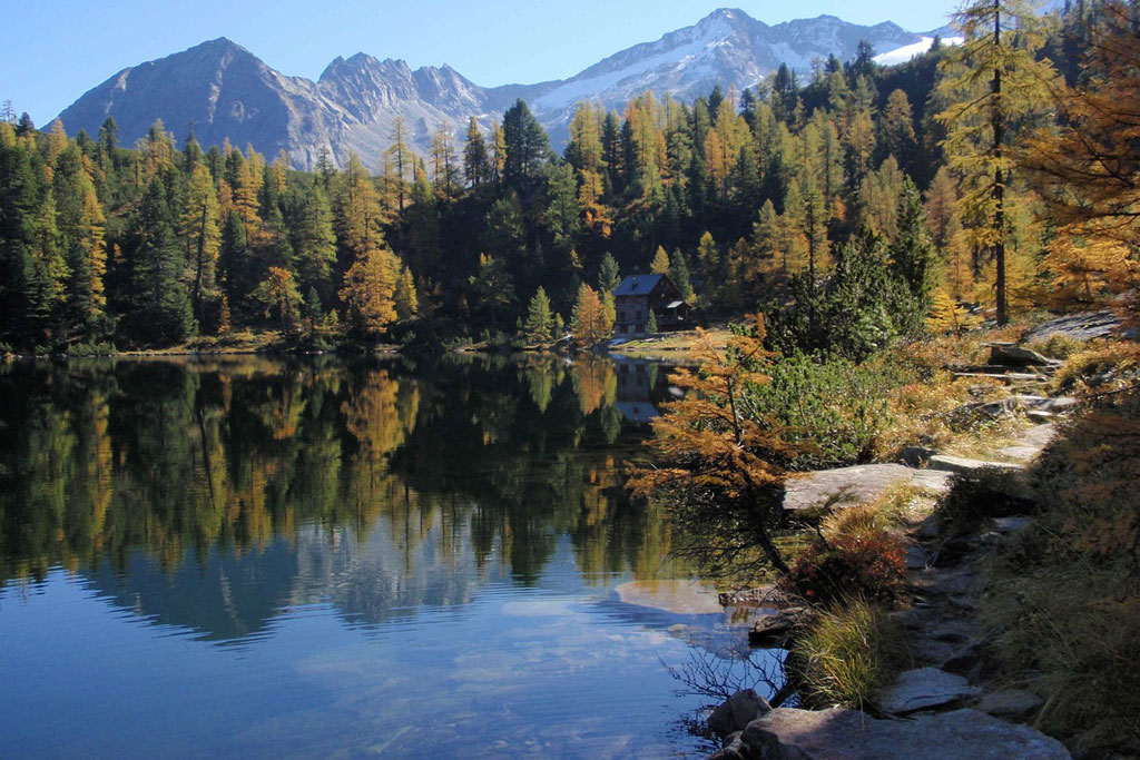 Bergsee im Nationalpark Hohe Tauern bei Bad Gastein
