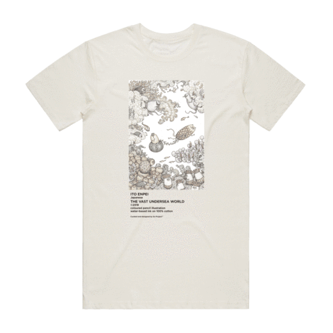 The Vast Undersea World Men's 100% Organic Cotton Minimal T-shirt in Natural / XXL by Enpei Ito