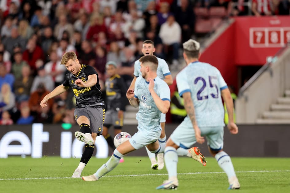 Southampton manager Russell Martin on the touchline during the pre