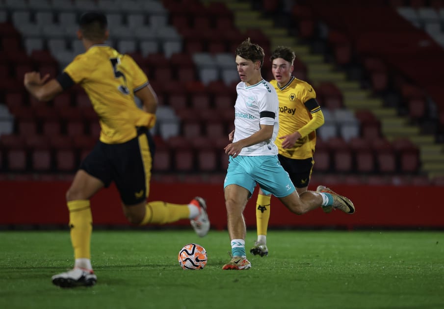 Report & Highlights: U21s beaten by Arsenal in PL2 opener