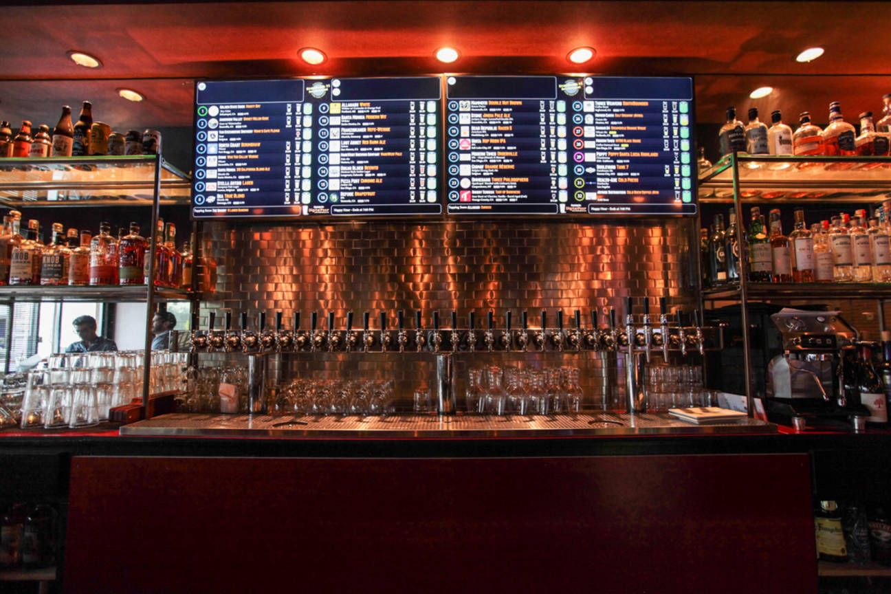 Boardwalk 11 Los Angeles Best Karaoke Bar In Palms