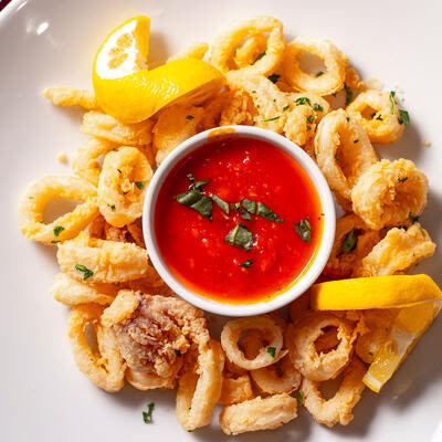 Fried calamari and dip