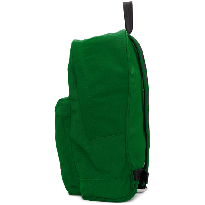 green tiger logo backpack展示图