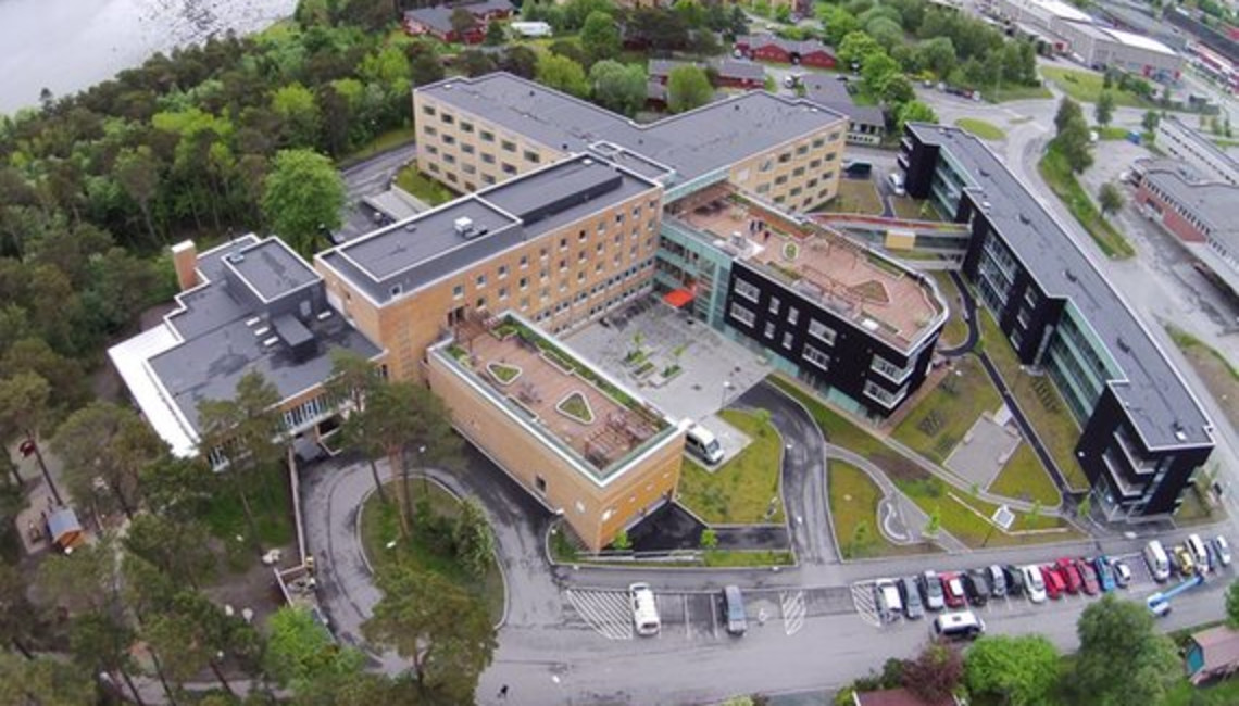 Lade hjemmetjeneste sin administrasjonsbygning fra ovenfra