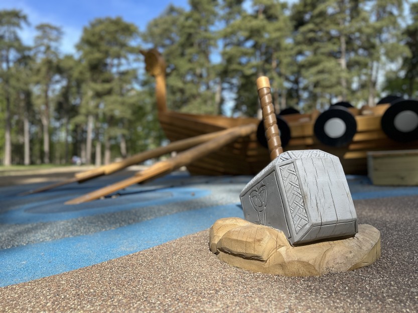 Landeparken har blitt oppgradert - og er nå en vikings drømmeplass (foto: Ole Christian Foss) Landeparken har blitt oppgradert - og er nå en vikings drømmeplass (foto: Ole Christian Foss)