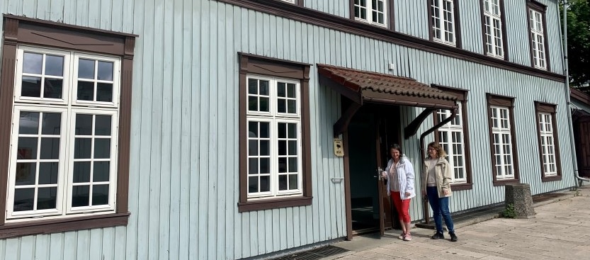 Midlertididg bibliotek i Matstova Midlertididg bibliotek i Matstova
