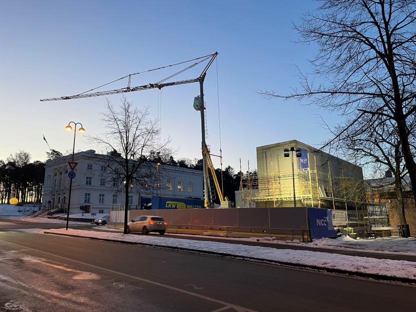 Nytt bibliotek levering av massiv tre Nytt bibliotek levering av massiv tre