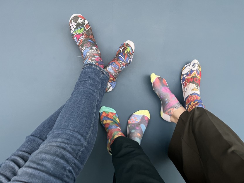 Deltakere på Makers Club i Ungdommens kulturhus har hatt sokker som tema.