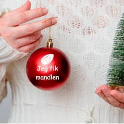 Jeg fik mandlen - klistermærke til julekugle Jeg fik mandlen - klistermærke til julekugle