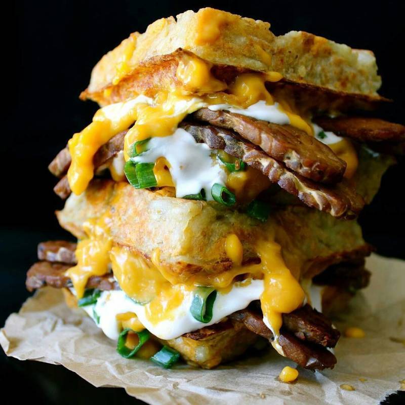Get in my Mouth! Melted Cheese Food Porn - Girly Design Blog