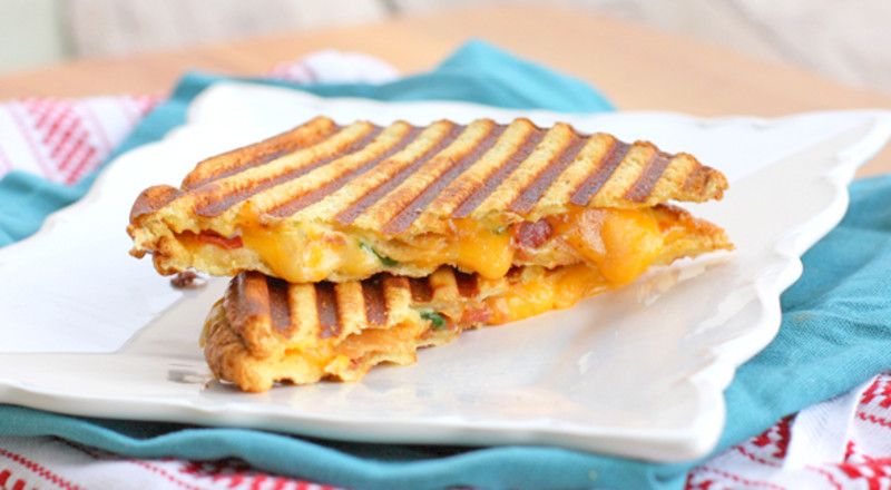 Get in my Mouth! Melted Cheese Food Porn - Girly Design Blog