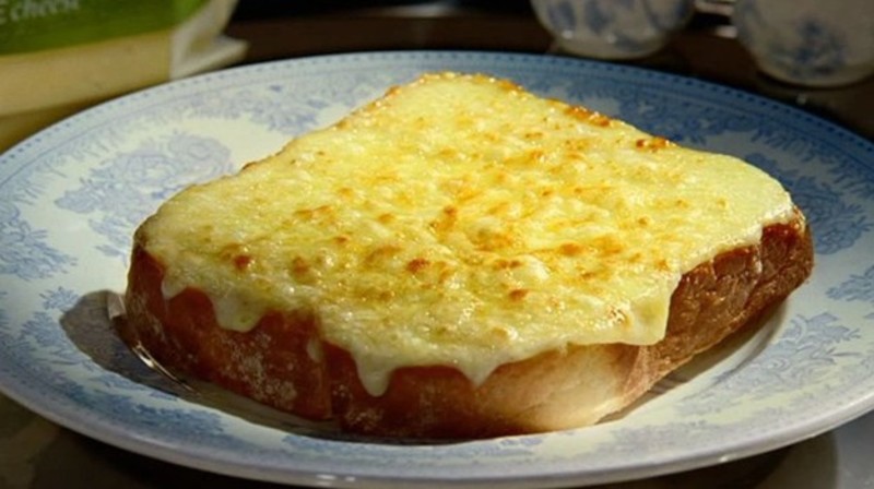 Get in my Mouth! Melted Cheese Food Porn - Girly Design Blog