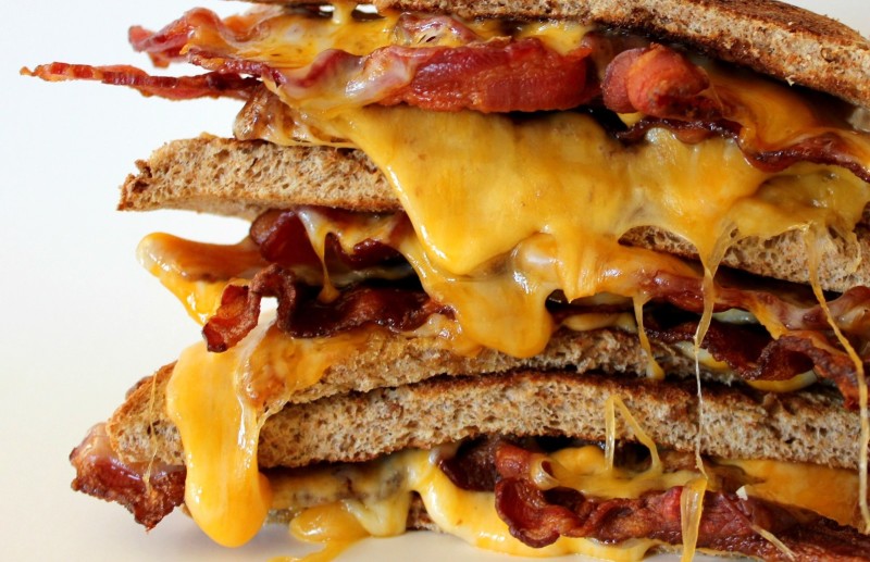 Get in my Mouth! Melted Cheese Food Porn - Girly Design Blog