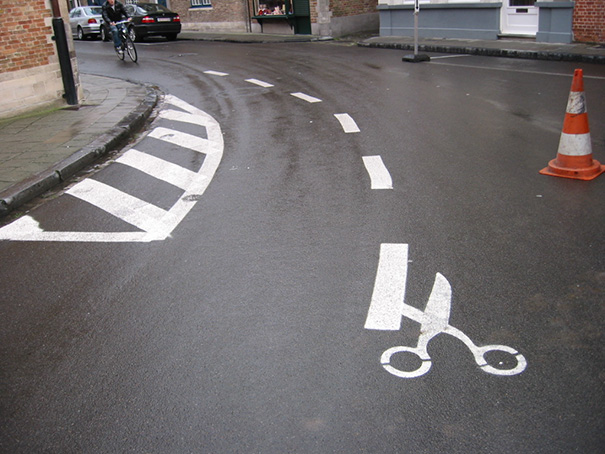 Hilarious and Clever Vandalism - Sublime99