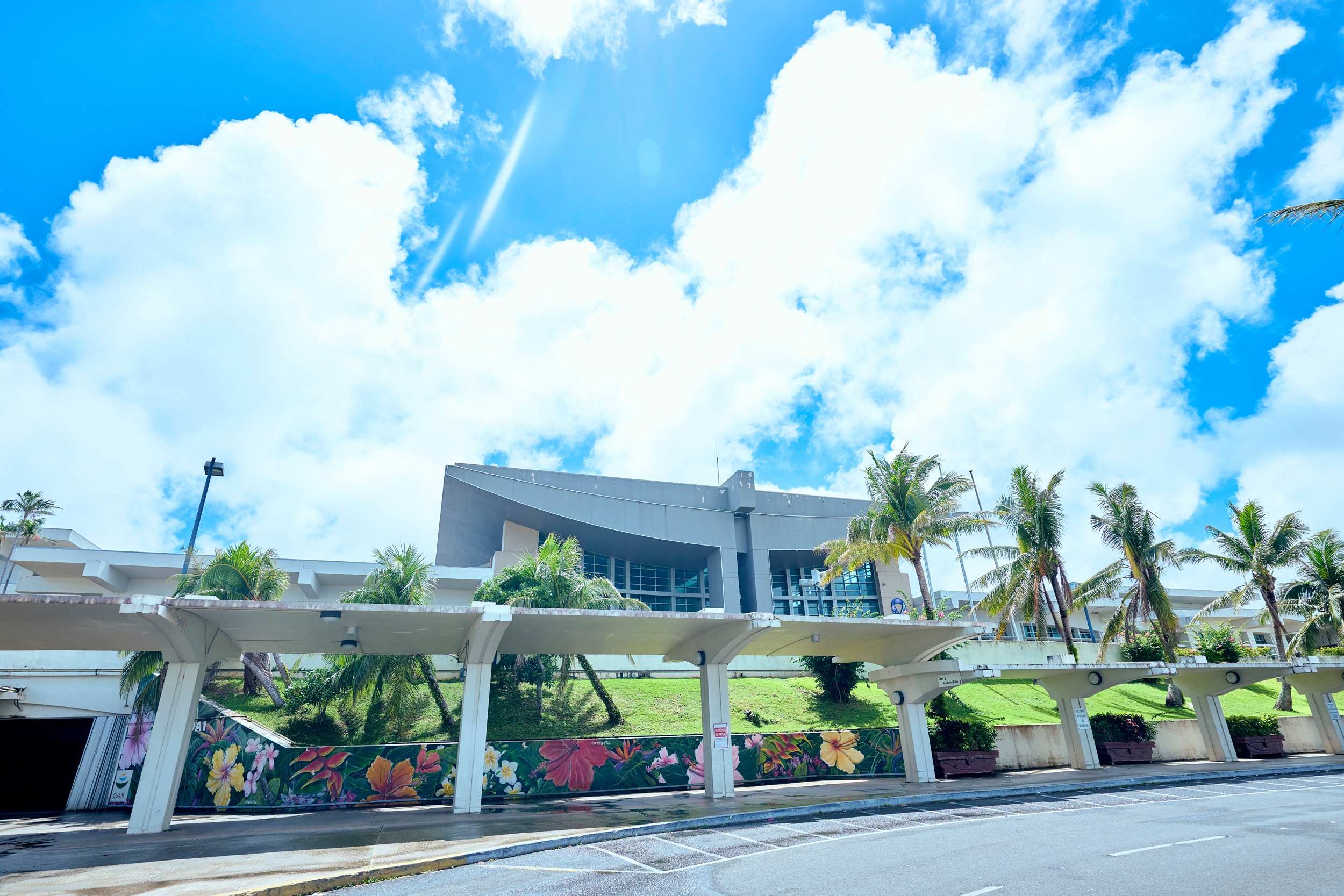 グアムへの入国|グアム政府観光局 グアムへの入国|グアム政府観光局