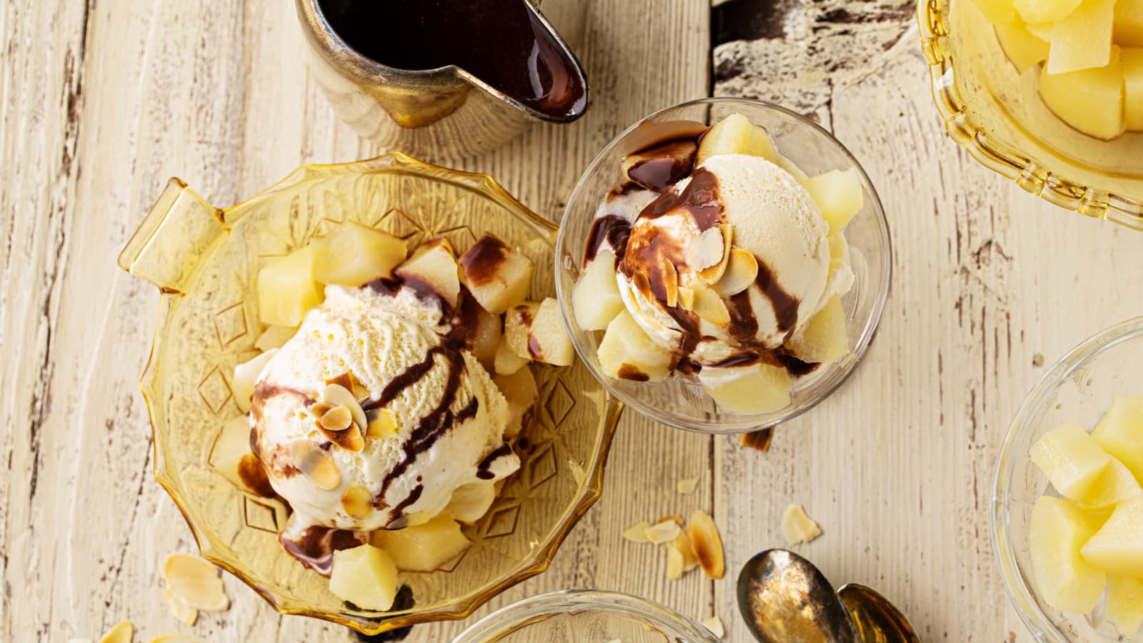 Poire belle Hélène (Birne Helene) Rezept Swissmilk