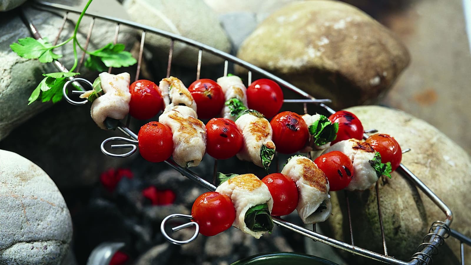 Fisch-Kräuterschnecken vom Grill - Rezept | Swissmilk